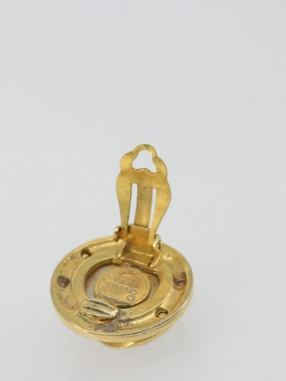 CHANEL Earring metal Gold Tone CC Auth 185222V